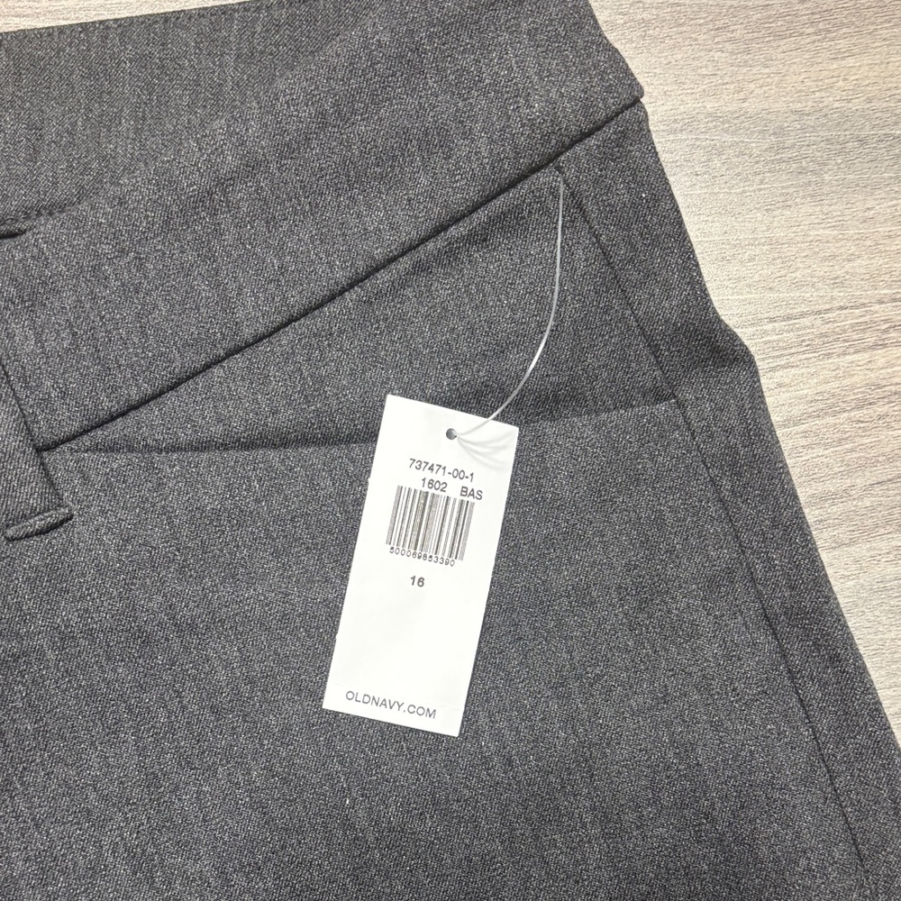 Women’s High Rise Pixie Pants - Picture 3 of 7
